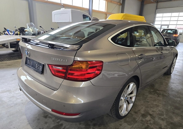 BMW Seria 3 cena 41500 przebieg: 152000, rok produkcji 2013 z Strzyżów małe 301